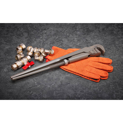 Фум-стрічка чи пакля: що краще?